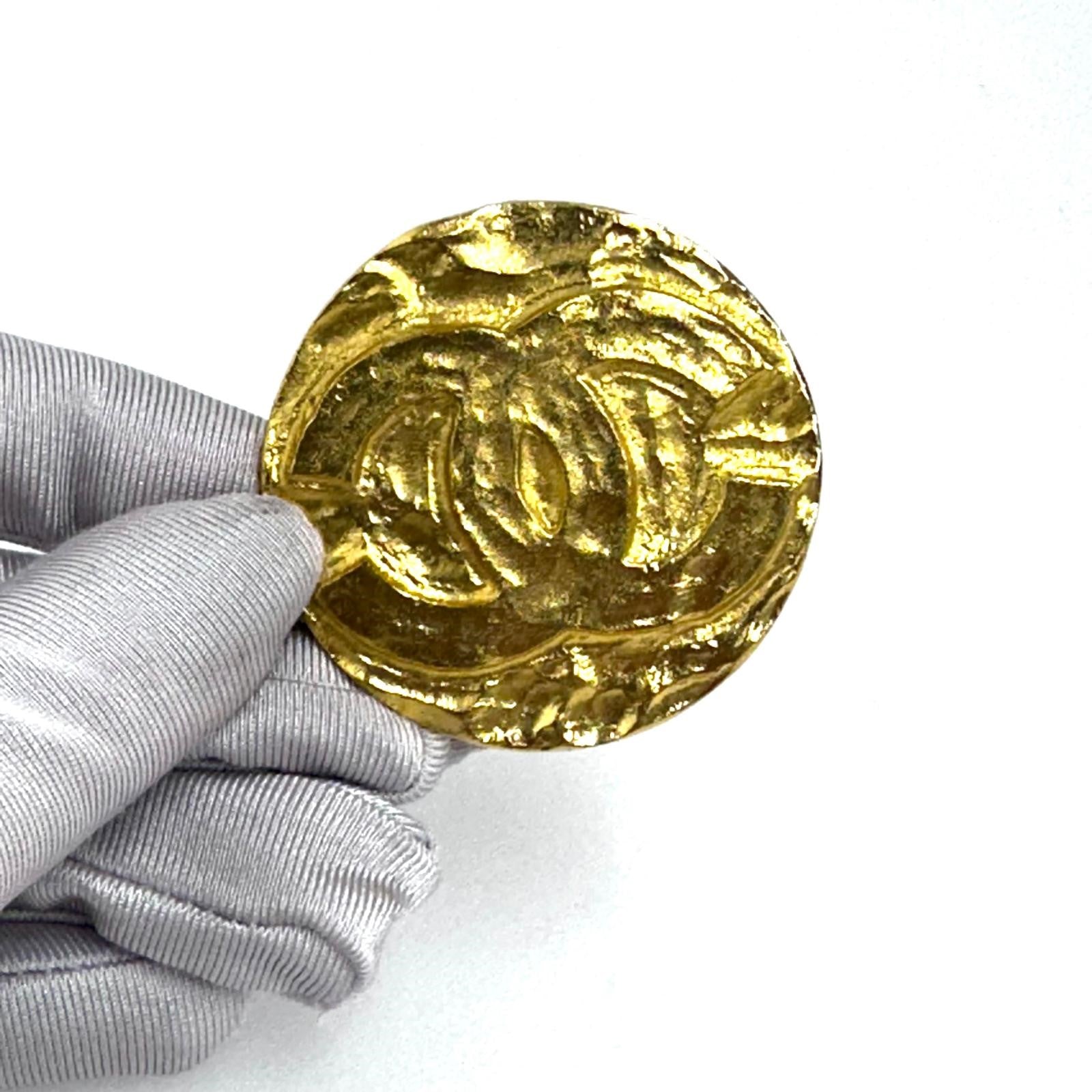 Chanel spilla oro primavera/estate 1994 diametro 5 cm GP