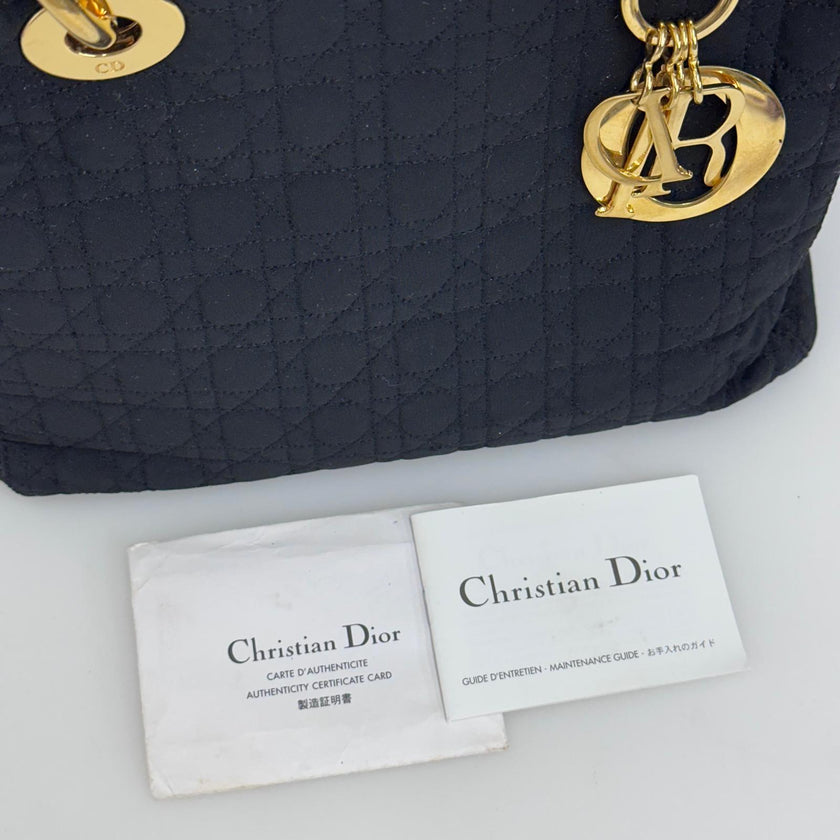 Christian Dior Borsa Lady Dior Medium Cannage Nera a Mano