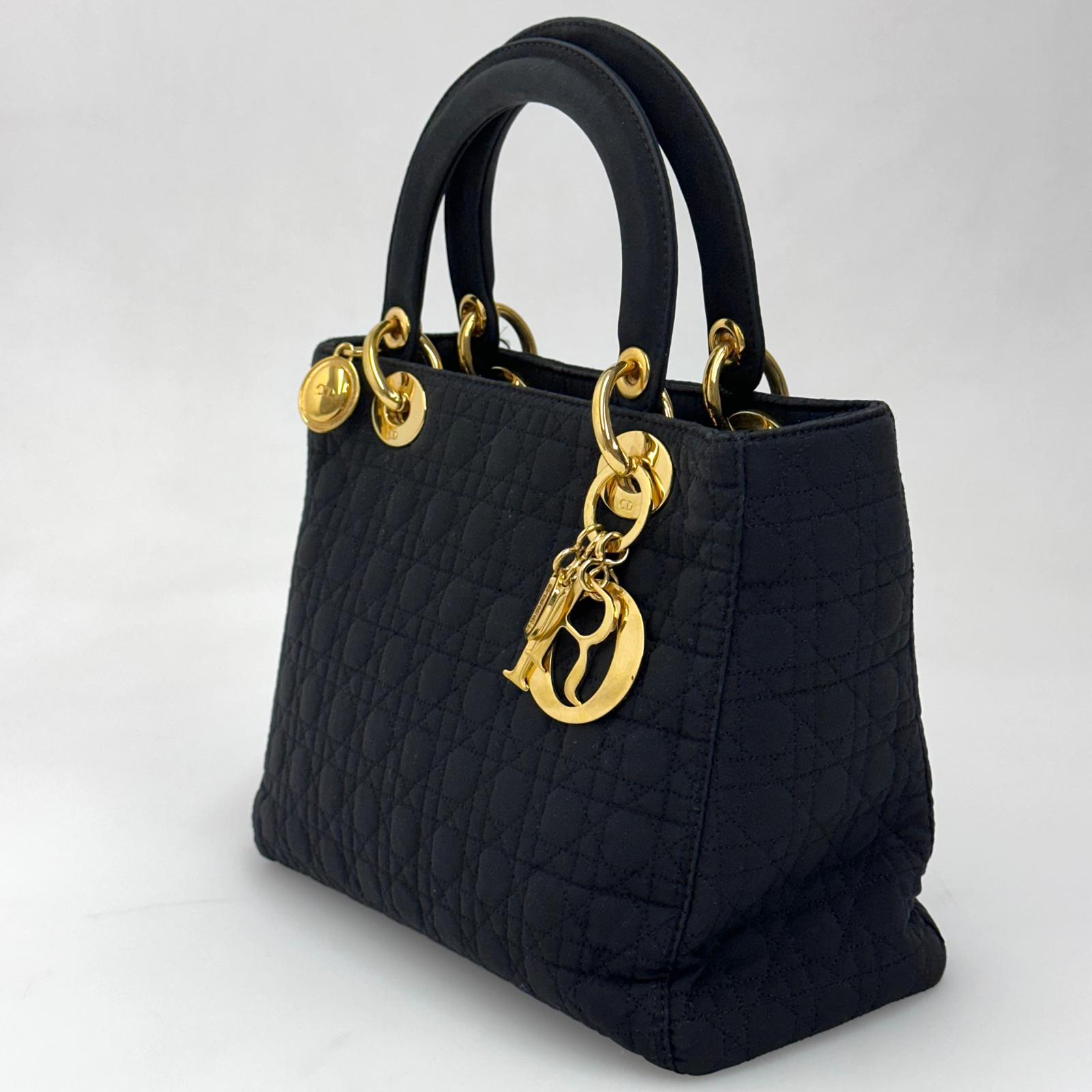 Christian Dior Borsa Lady Dior Medium Cannage Nera a Mano
