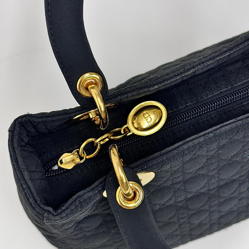 Christian Dior Borsa Lady Dior Medium Cannage Nera a Mano