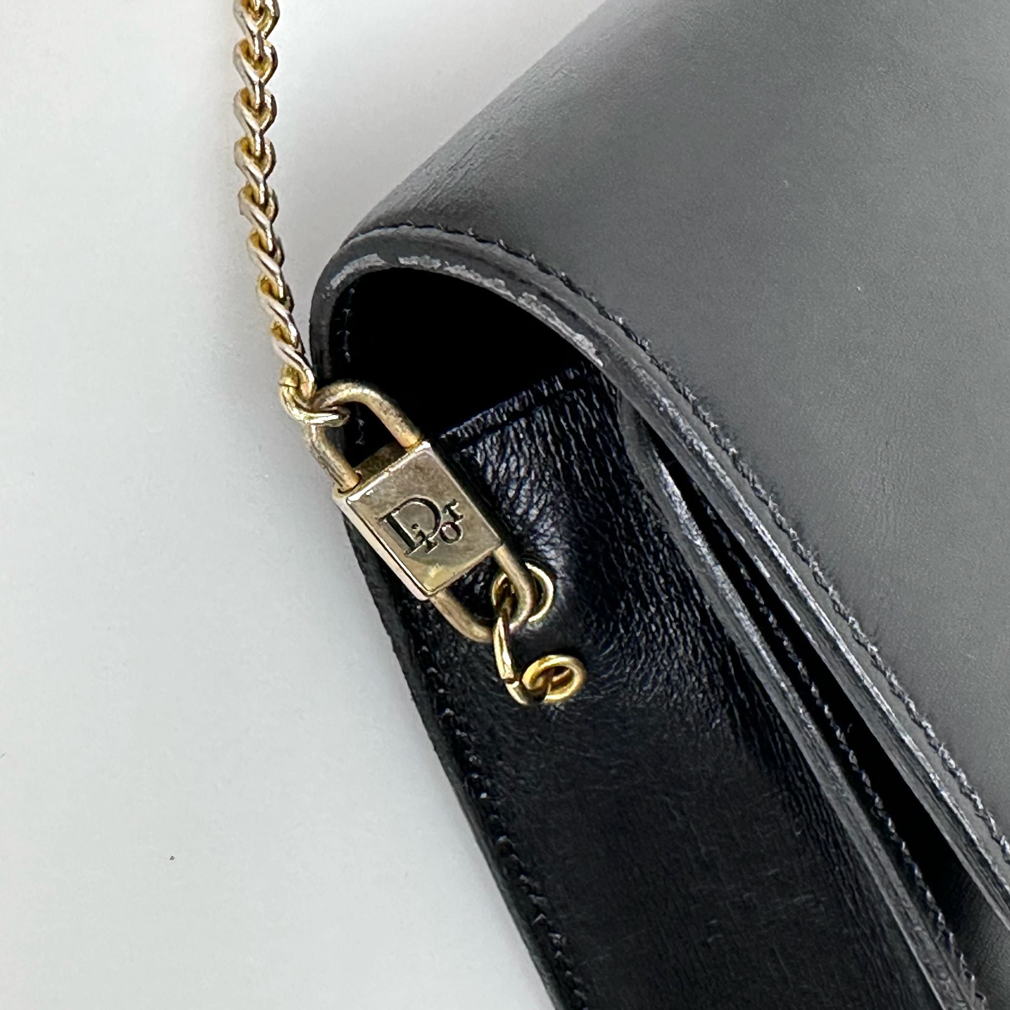 Christian Dior Borsa a tracolla Vintage Logo CD in pelle nera