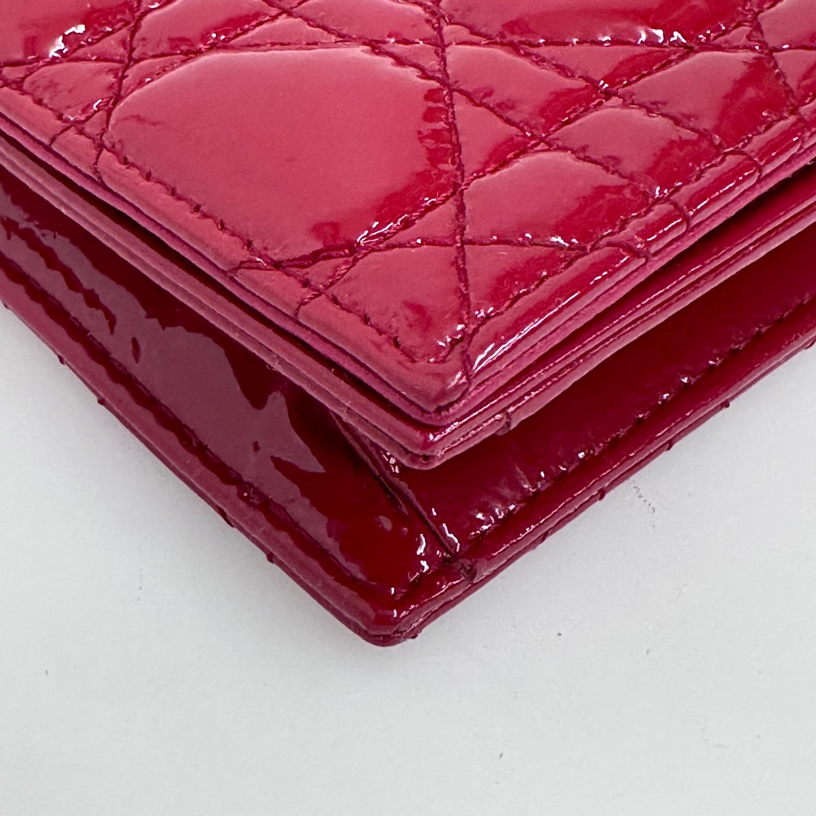 Christian Dior Pochette con catena Lady Dior Cannage vernice rossa