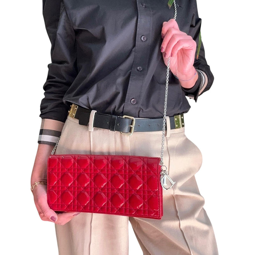 Christian Dior Pochette con catena Lady Dior Cannage vernice rossa