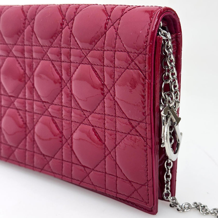 Christian Dior Pochette con catena Lady Dior Cannage vernice rossa