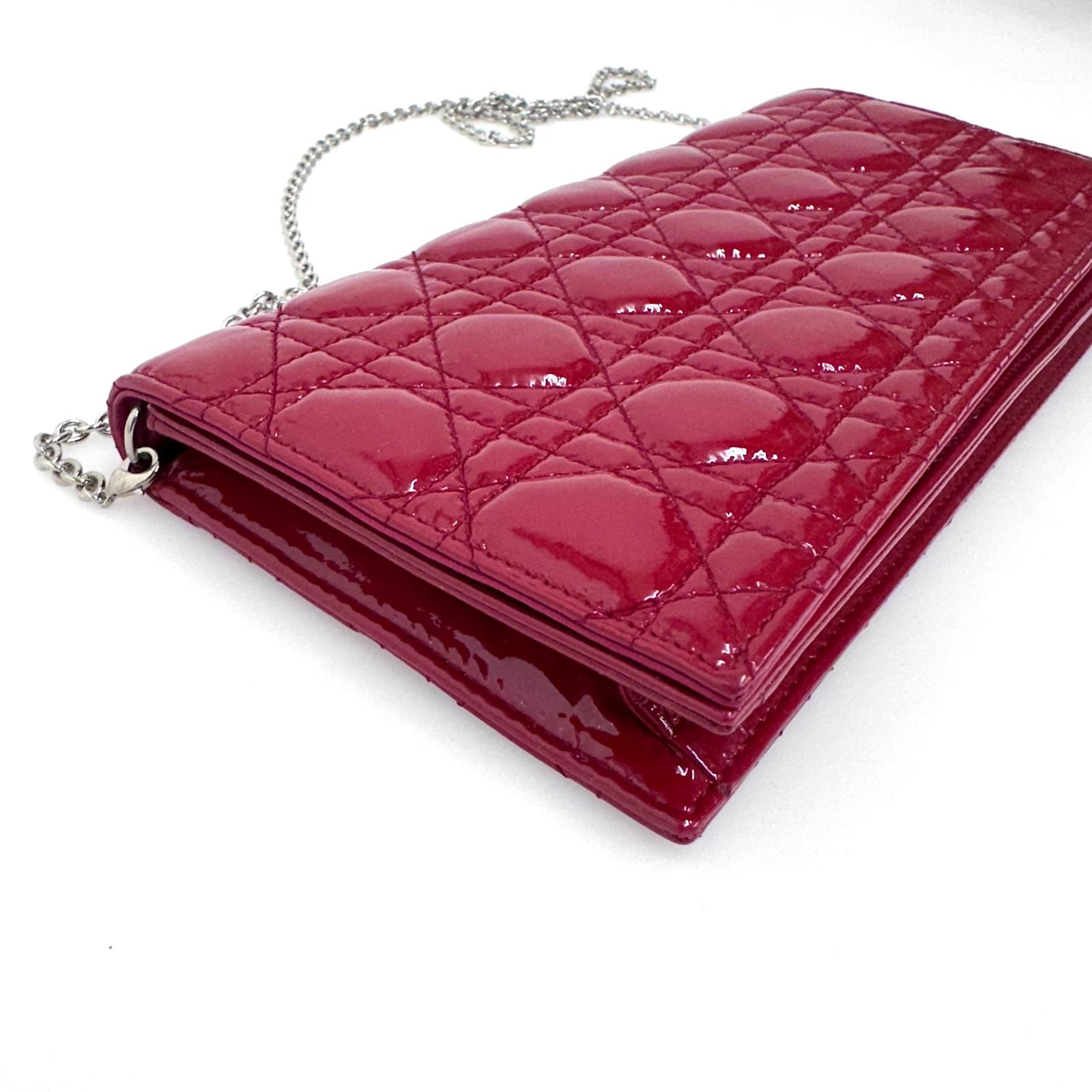 Christian Dior Pochette con catena Lady Dior Cannage vernice rossa