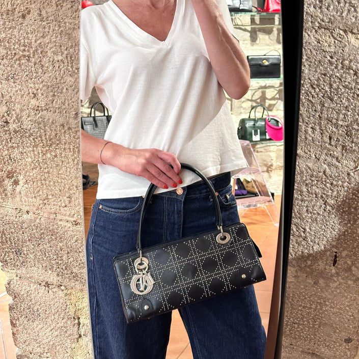 Dior Borsa D-Joy Vintage in Pelle Nera con Borchie Argento