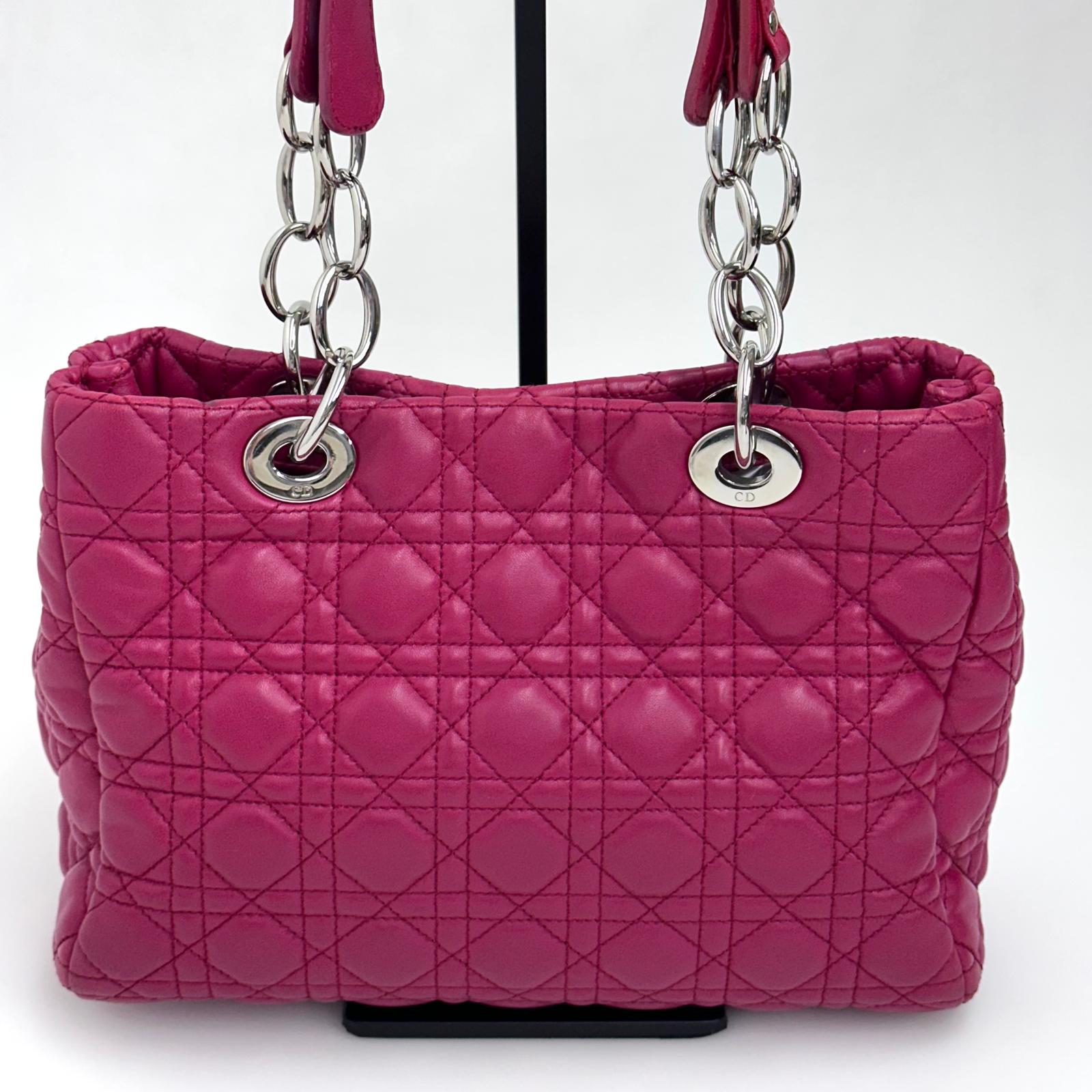 Dior Borsa Lady Dior Soft Shopping Tote Cannage Fucsia