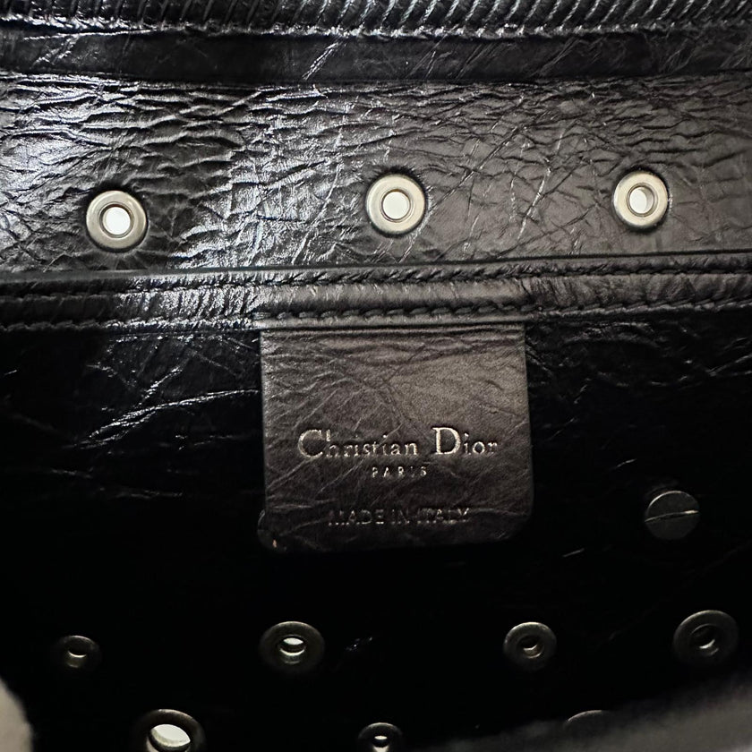 Dior Borsa Saddle Grommet in Pelle Nera con Borchie