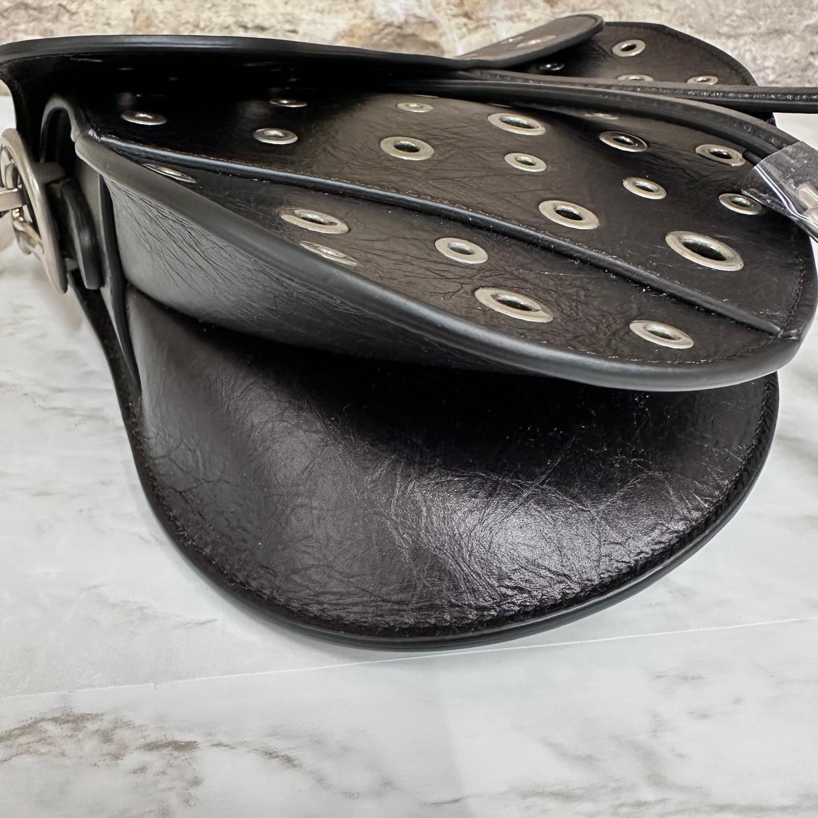 Dior Borsa Saddle Grommet in Pelle Nera con Borchie