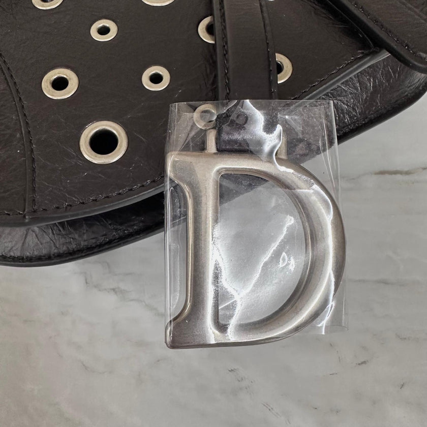 Dior Borsa Saddle Grommet in Pelle Nera con Borchie