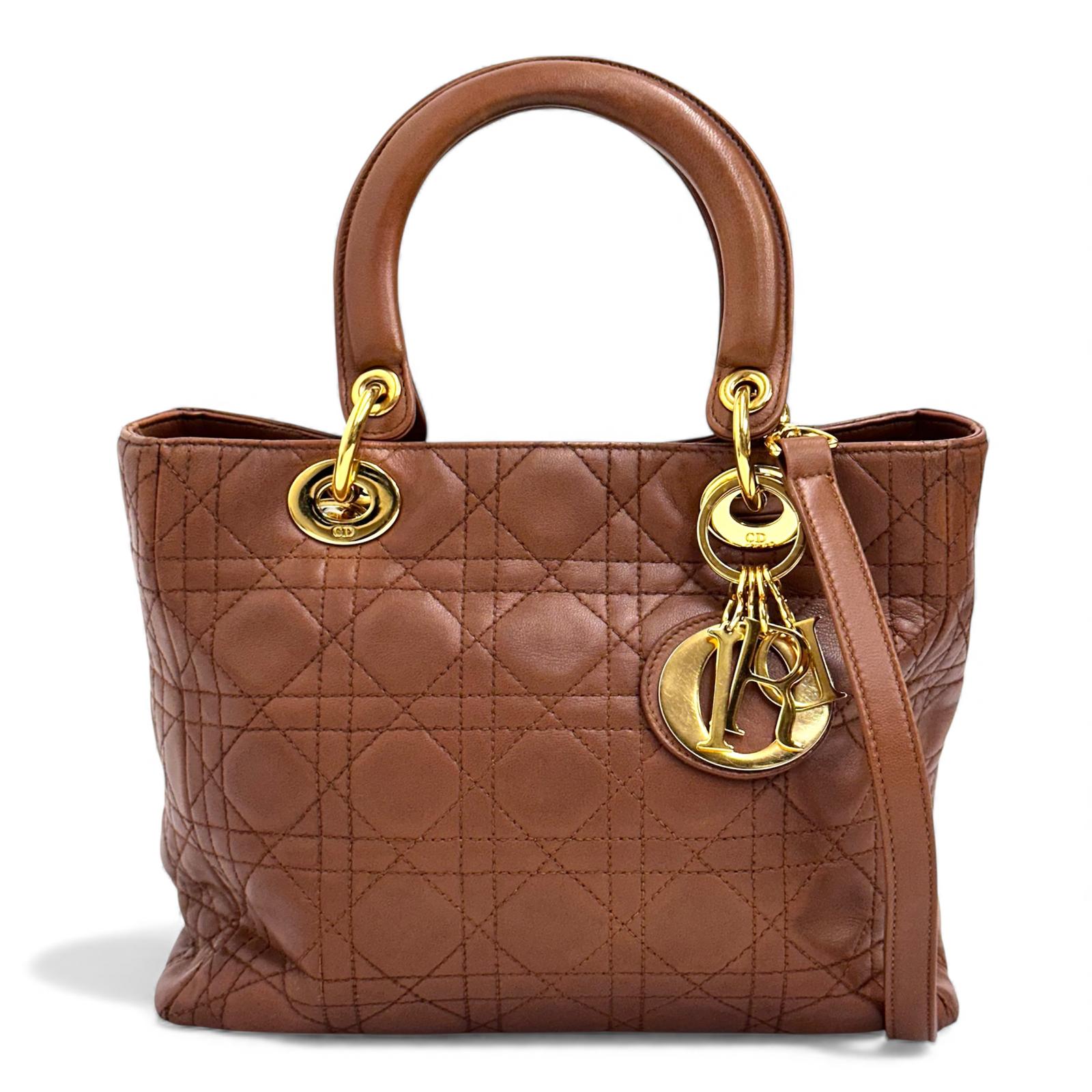 Dior Borsa a mano Lady Dior Media in pelle biscotto