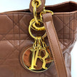 Dior Borsa a mano Lady Dior Media in pelle biscotto