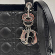 Dior Borsa a mano e tracolla Lady Dior Medium in pelle nera cannage