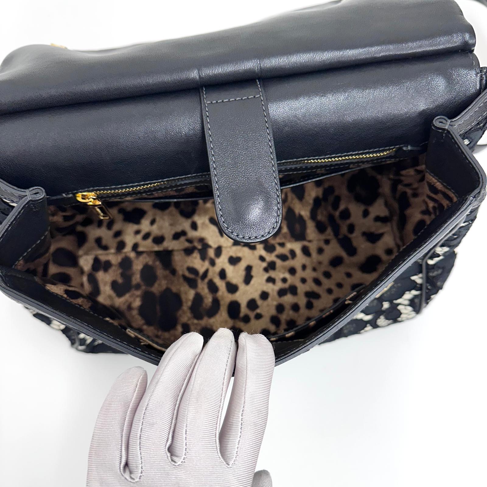 Dolce & Gabbana Borsa Sicily in pizzo nero su lino con tracolla