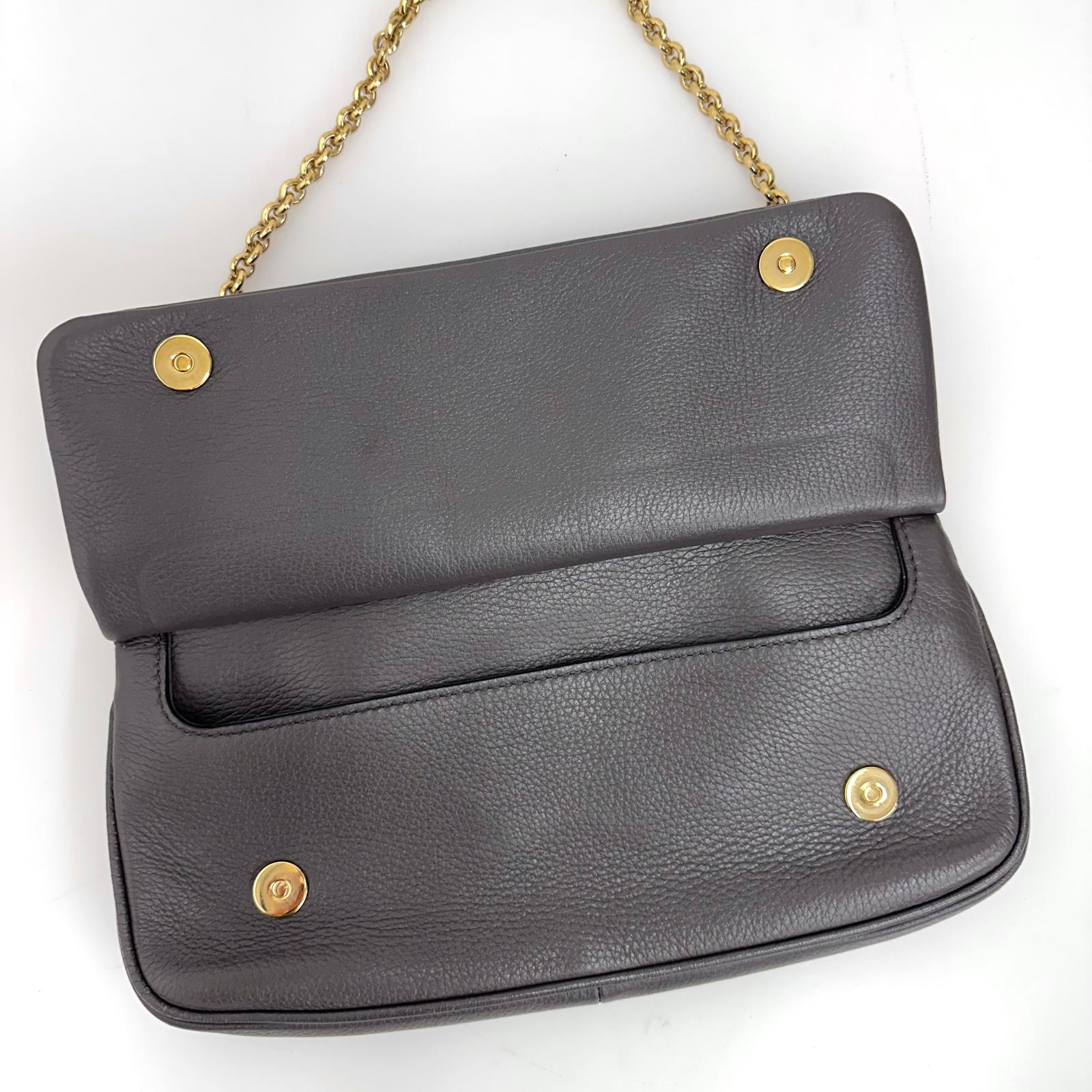 Dolce & Gabbana Sicily Borsa Baguette in pelle martellata visone con catena oro