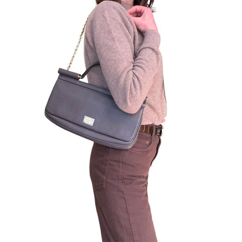 Dolce & Gabbana Sicily Borsa Baguette in pelle martellata visone con catena oro
