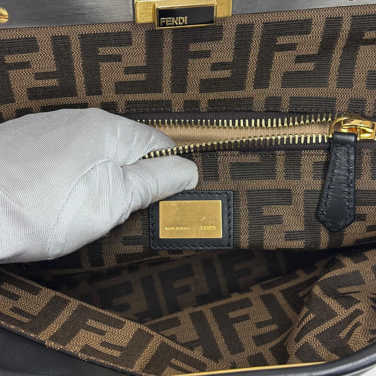 Fendi Borsa Peekaboo Large Pelle Nera e interno zucca