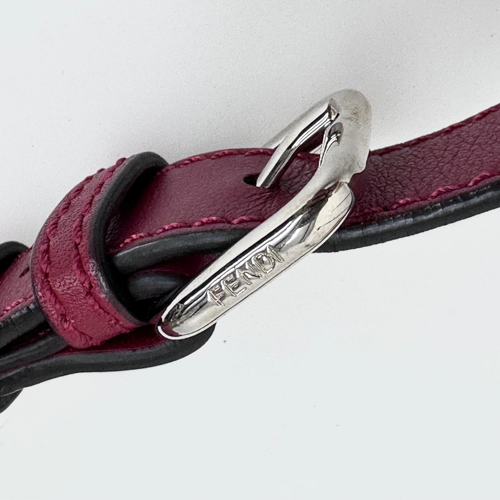 Fendi Borsa Peekaboo Medium in Pelle Rosso ciliegia