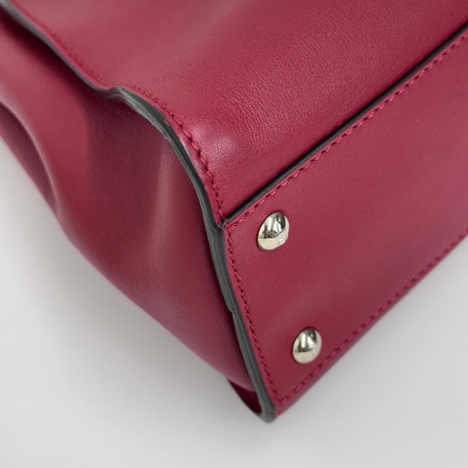 Fendi Borsa Peekaboo Medium in Pelle Rosso ciliegia