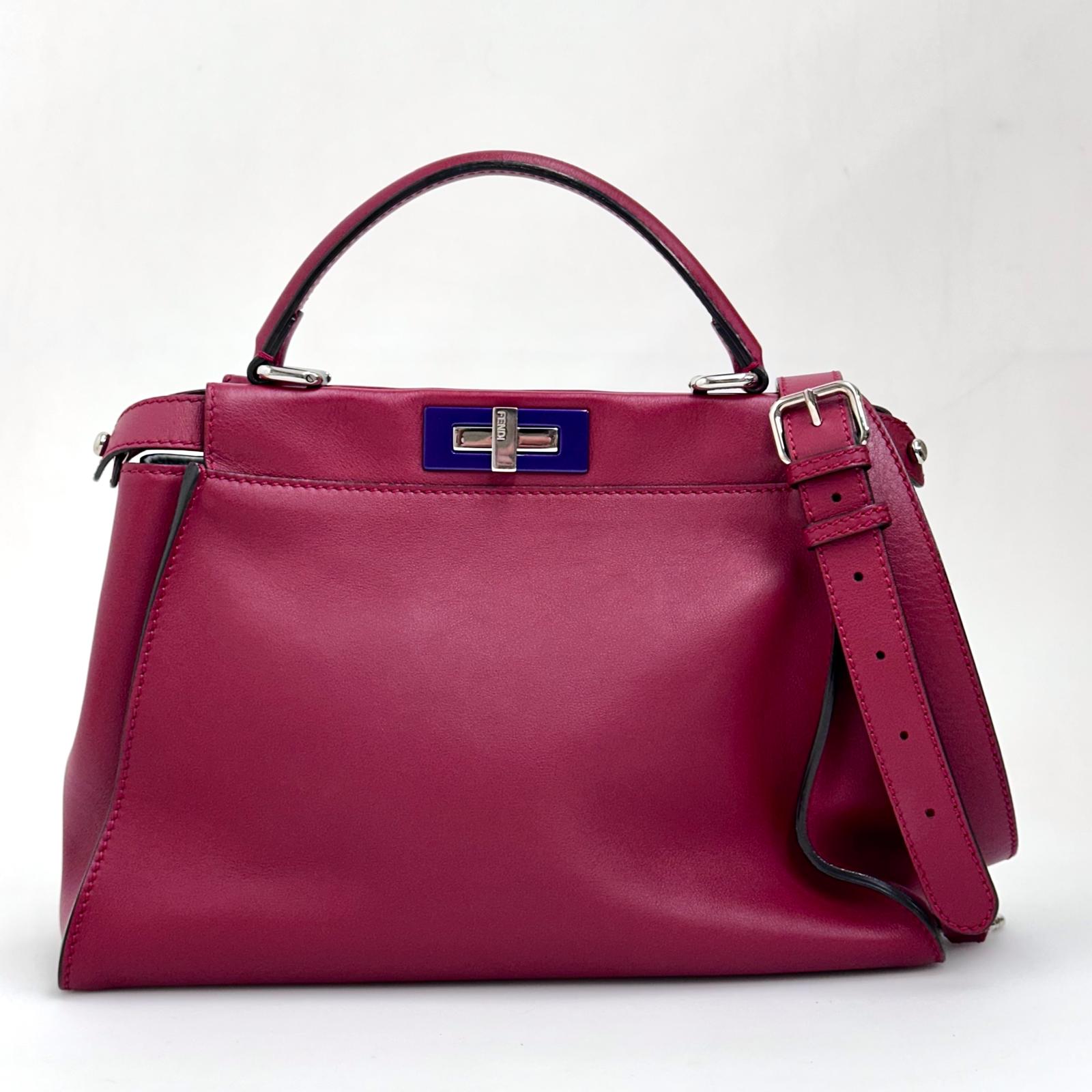 Fendi Borsa Peekaboo Medium in Pelle Rosso ciliegia