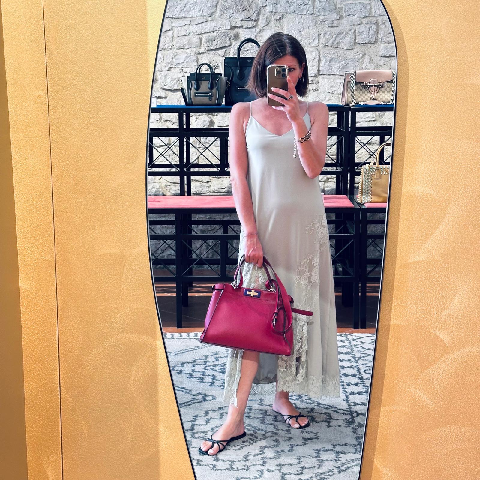 Fendi Borsa Peekaboo Medium in Pelle Rosso ciliegia