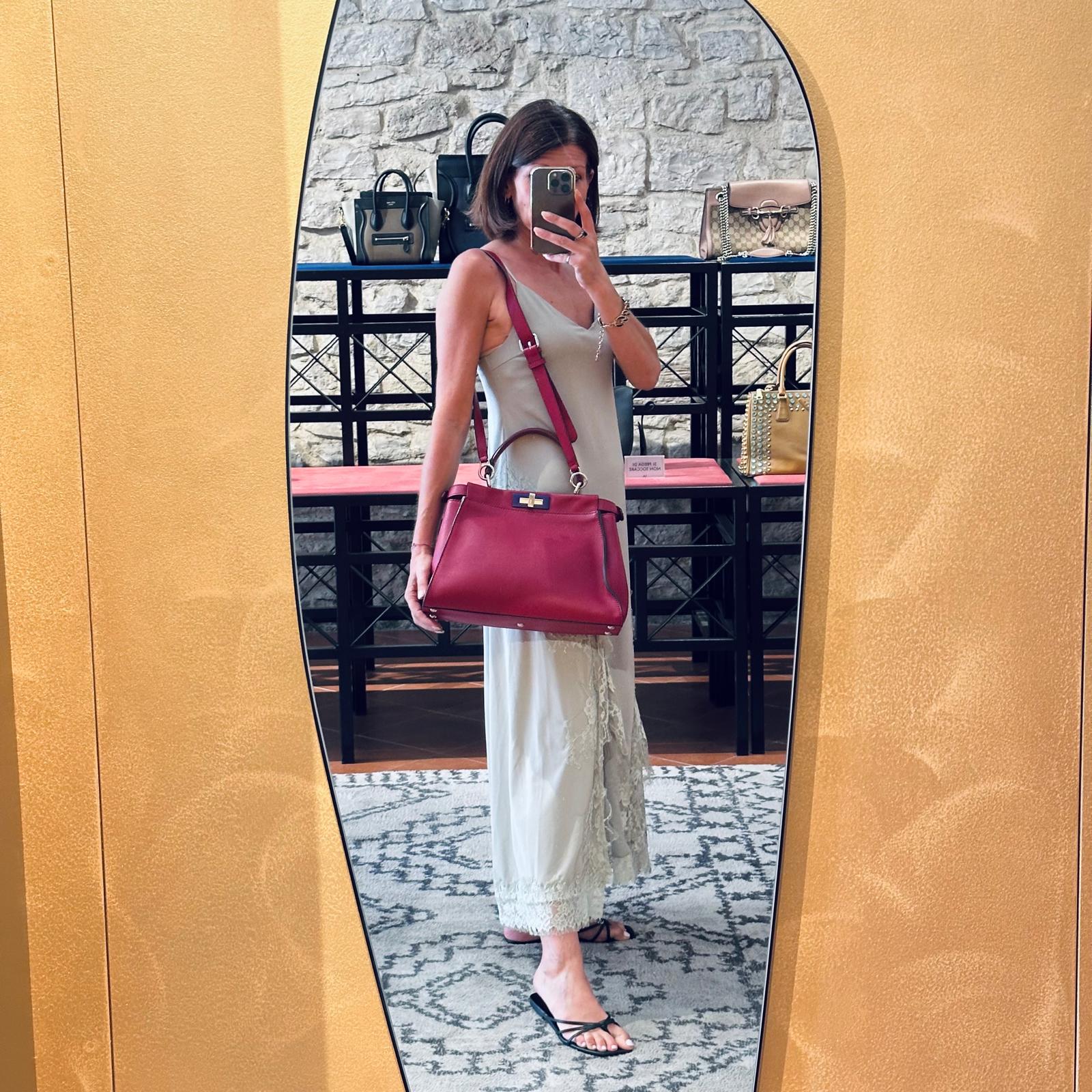 Fendi Borsa Peekaboo Medium in Pelle Rosso ciliegia