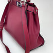 Fendi Borsa Peekaboo Medium in Pelle Rosso ciliegia