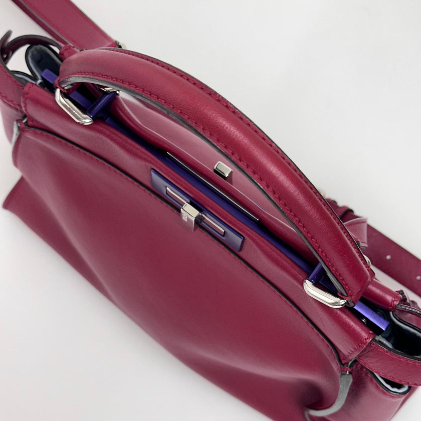 Fendi Borsa Peekaboo Medium in Pelle Rosso ciliegia