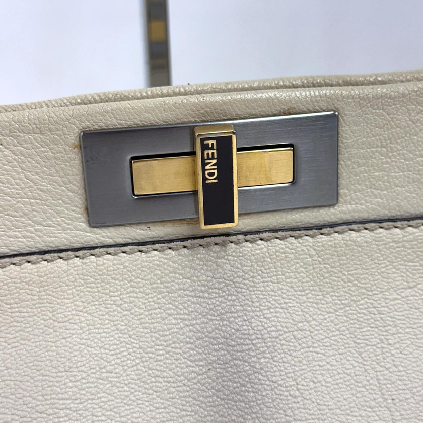 Fendi Borsa Peekaboo in pelle panna con interno leopardato