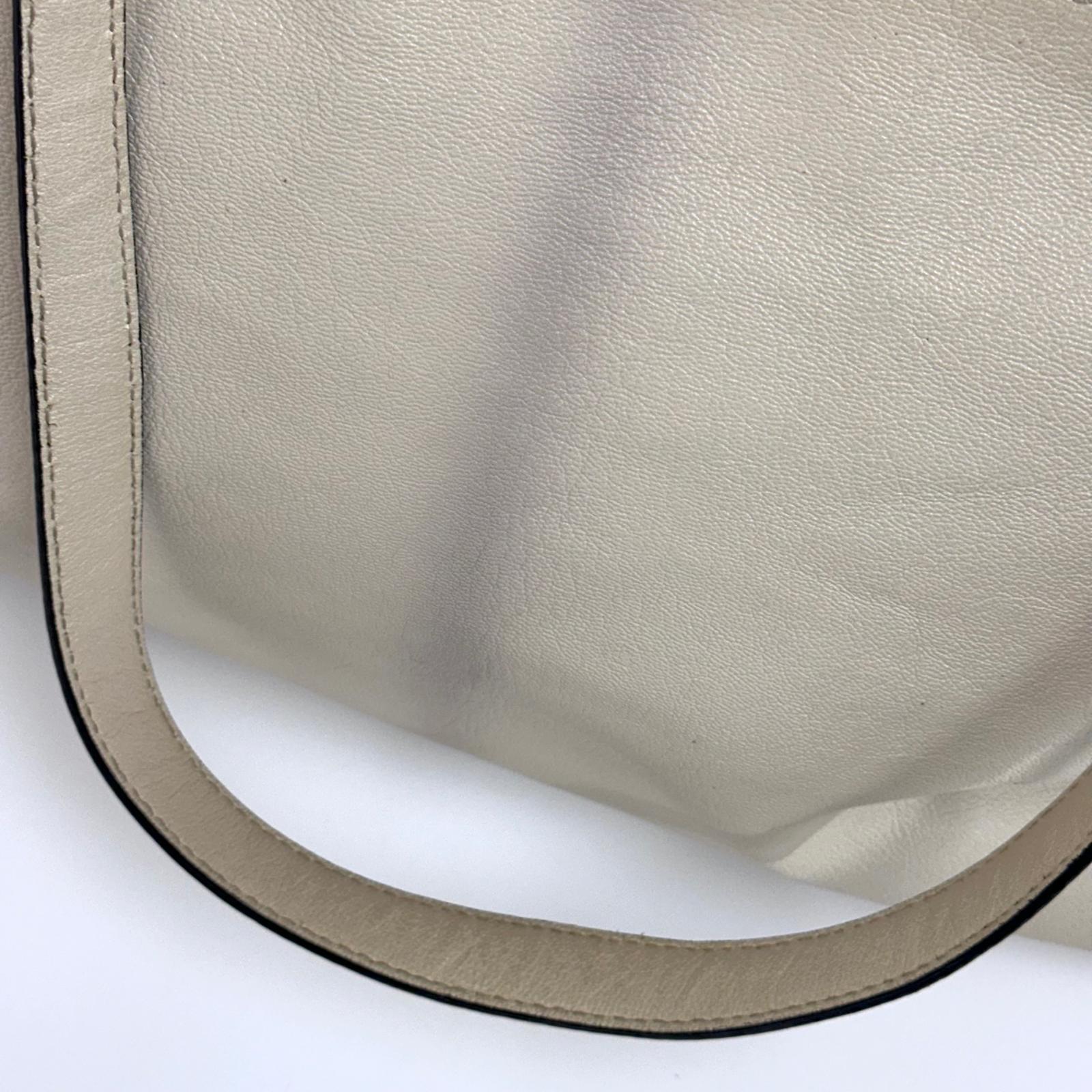Fendi Borsa Peekaboo in pelle panna con interno leopardato