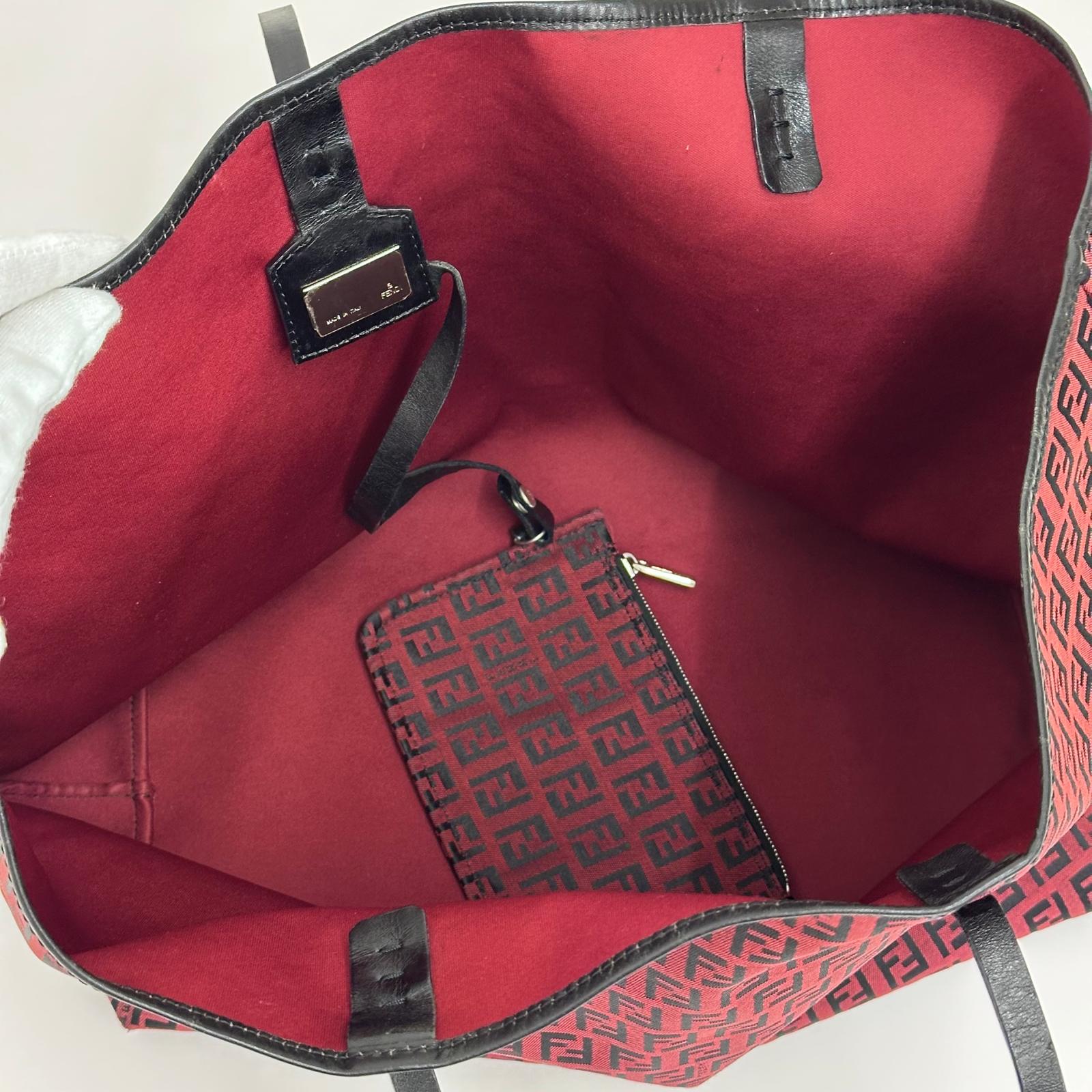 Fendi Borsa Roll Tote FF Zucchino Rossa