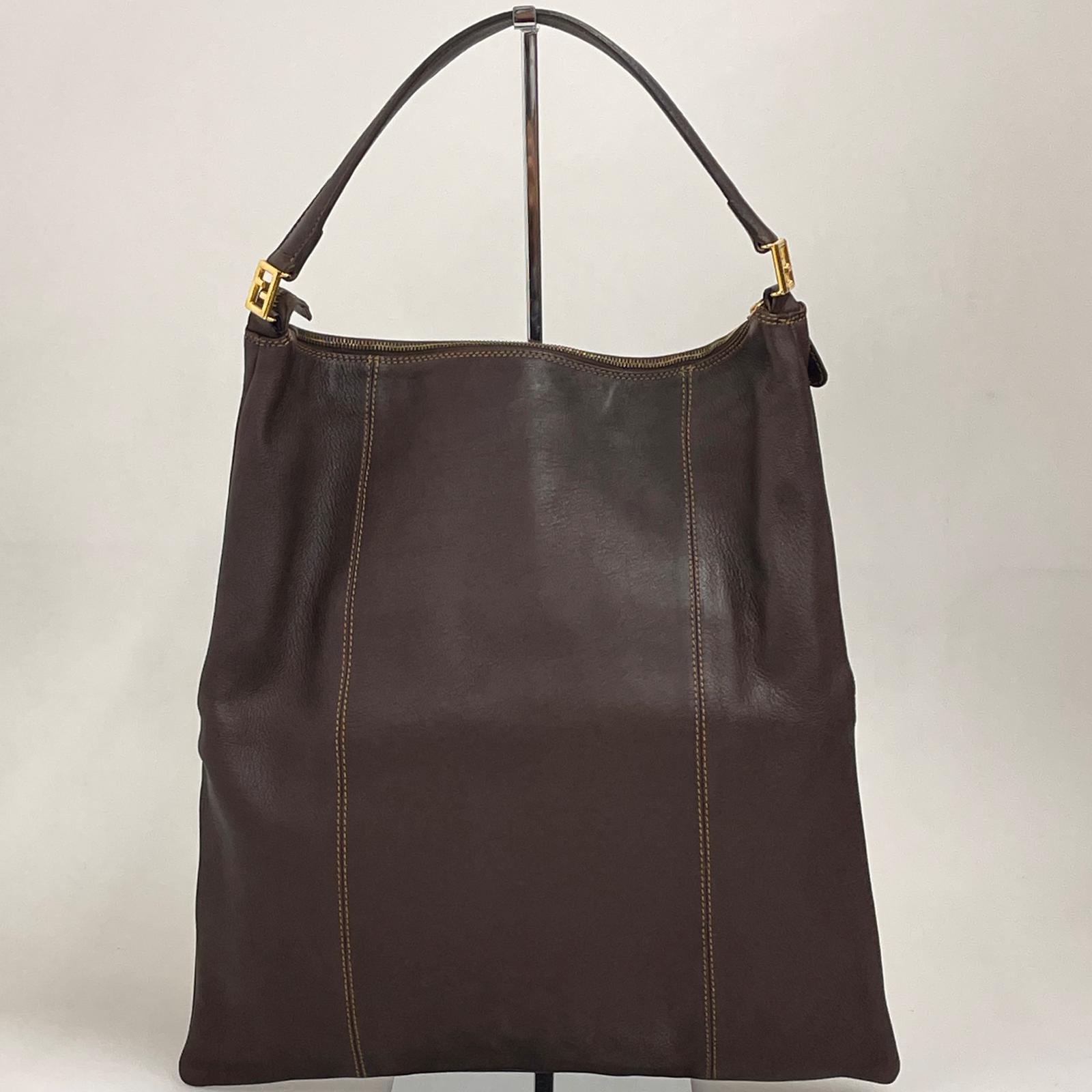 Fendi Borsa Shopper in Pelle Marrone – Maxi Pochette