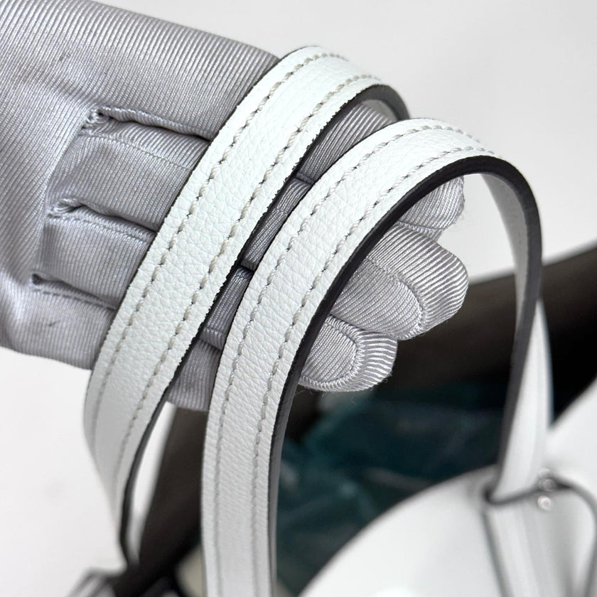 Fendi Borsa Shopping Logo Vitello Bianca con pochette