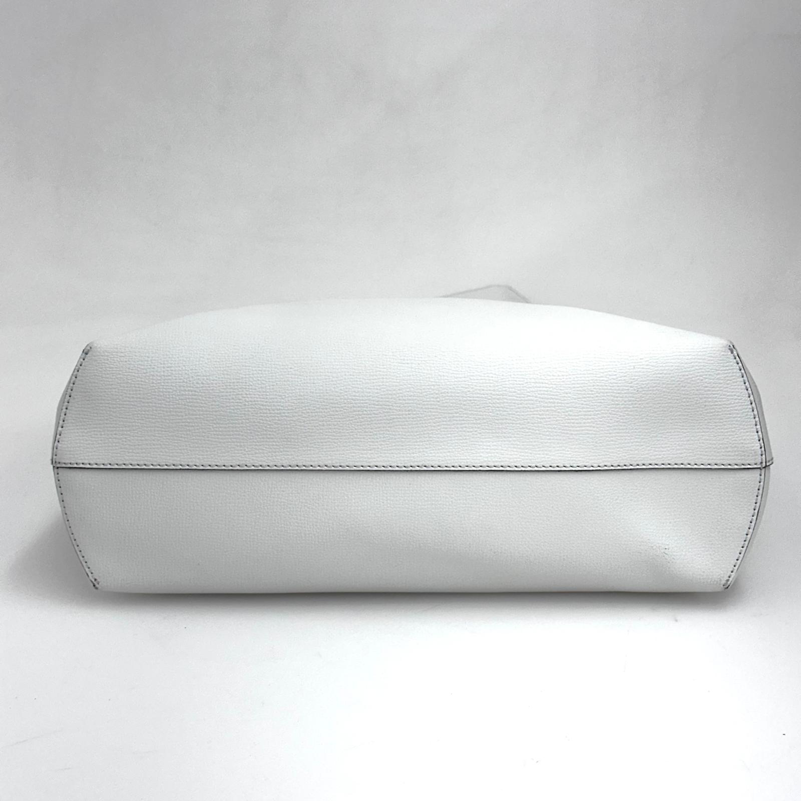 Fendi Borsa Shopping Logo Vitello Bianca con pochette