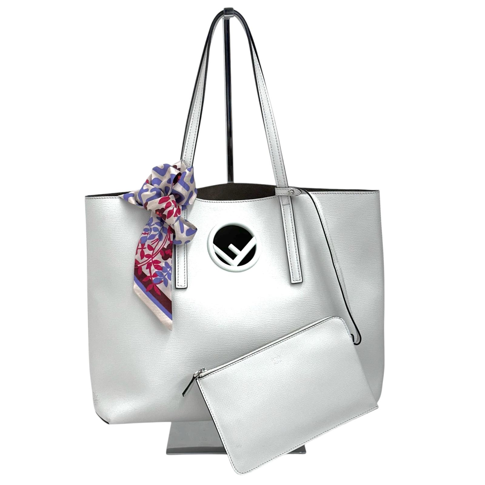 Fendi Borsa Shopping Logo Vitello Bianca con pochette