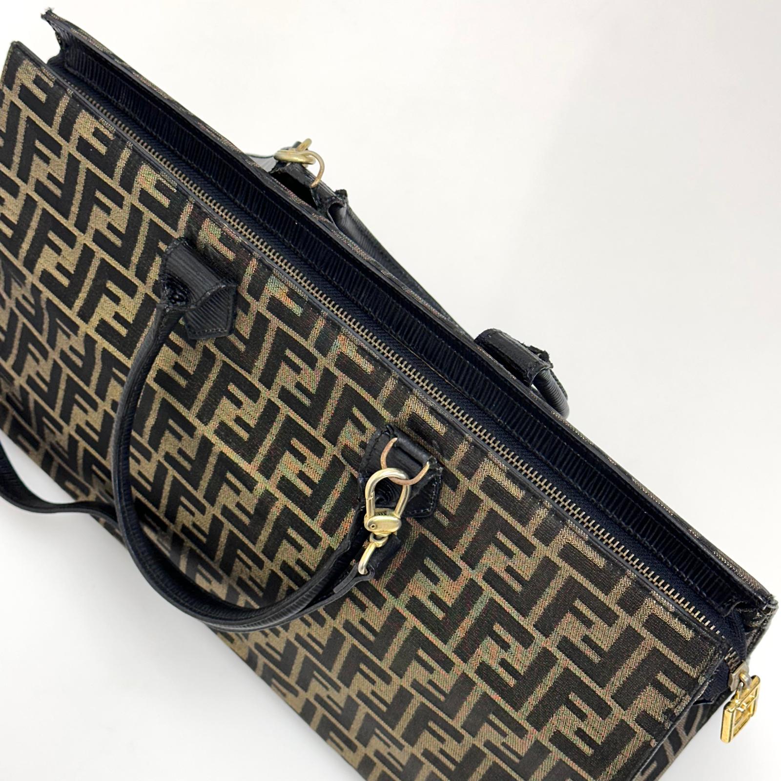 Fendi Borsa Tote Vintage Zucca FF in Tessuto Nero e Oro Lurex