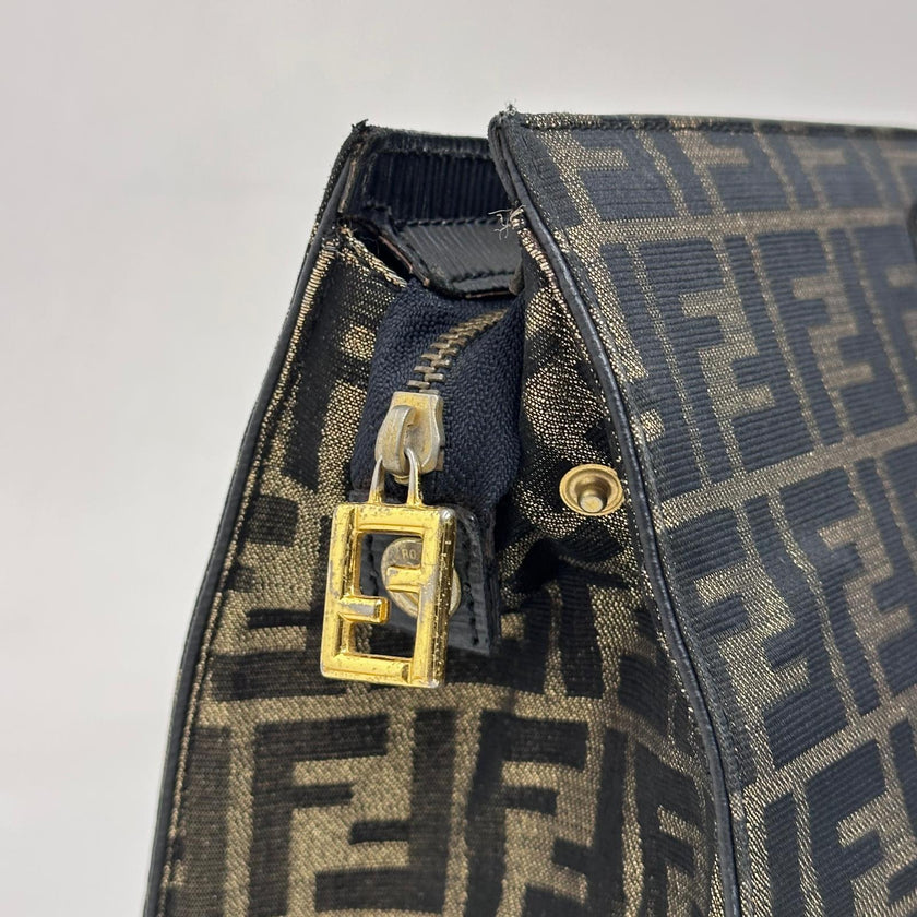 Fendi Borsa Tote Vintage Zucca FF in Tessuto Nero e Oro Lurex