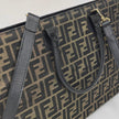 Fendi Borsa Tote Vintage Zucca FF in Tessuto Nero e Oro Lurex
