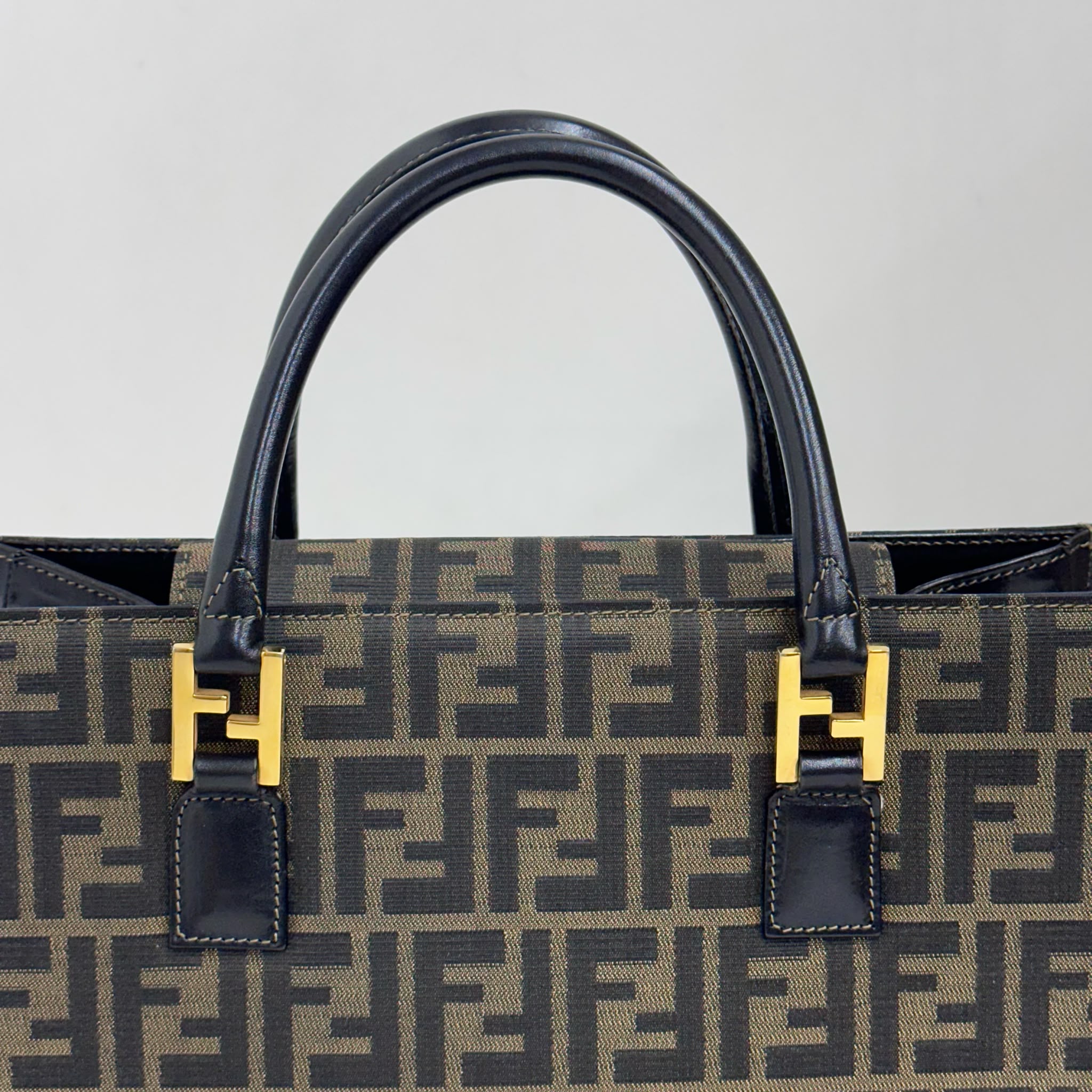 Fendi Borsa Tote Zucca FF Canvas con Dettagli in Pelle
