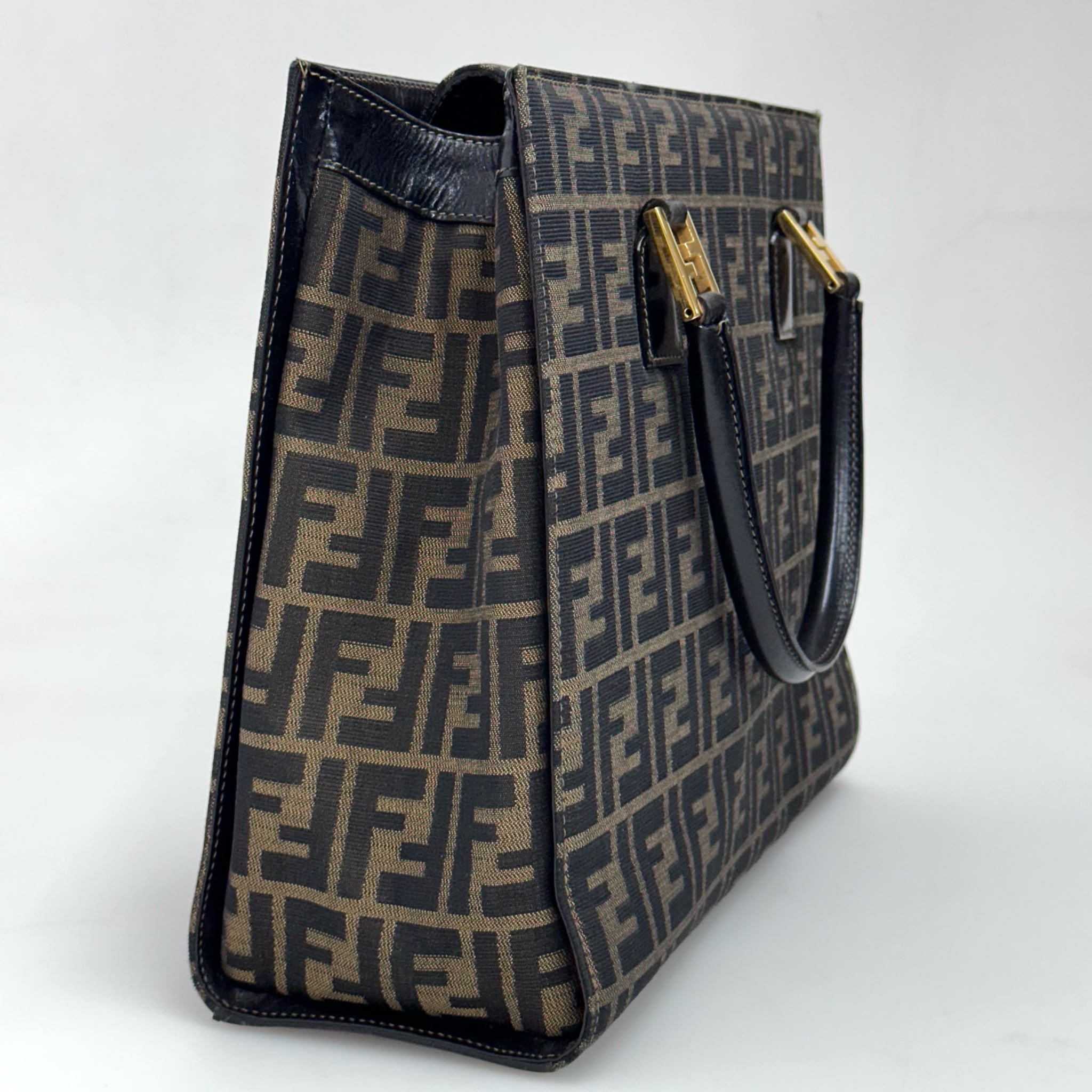 Fendi Borsa Tote Zucca FF Canvas con Dettagli in Pelle