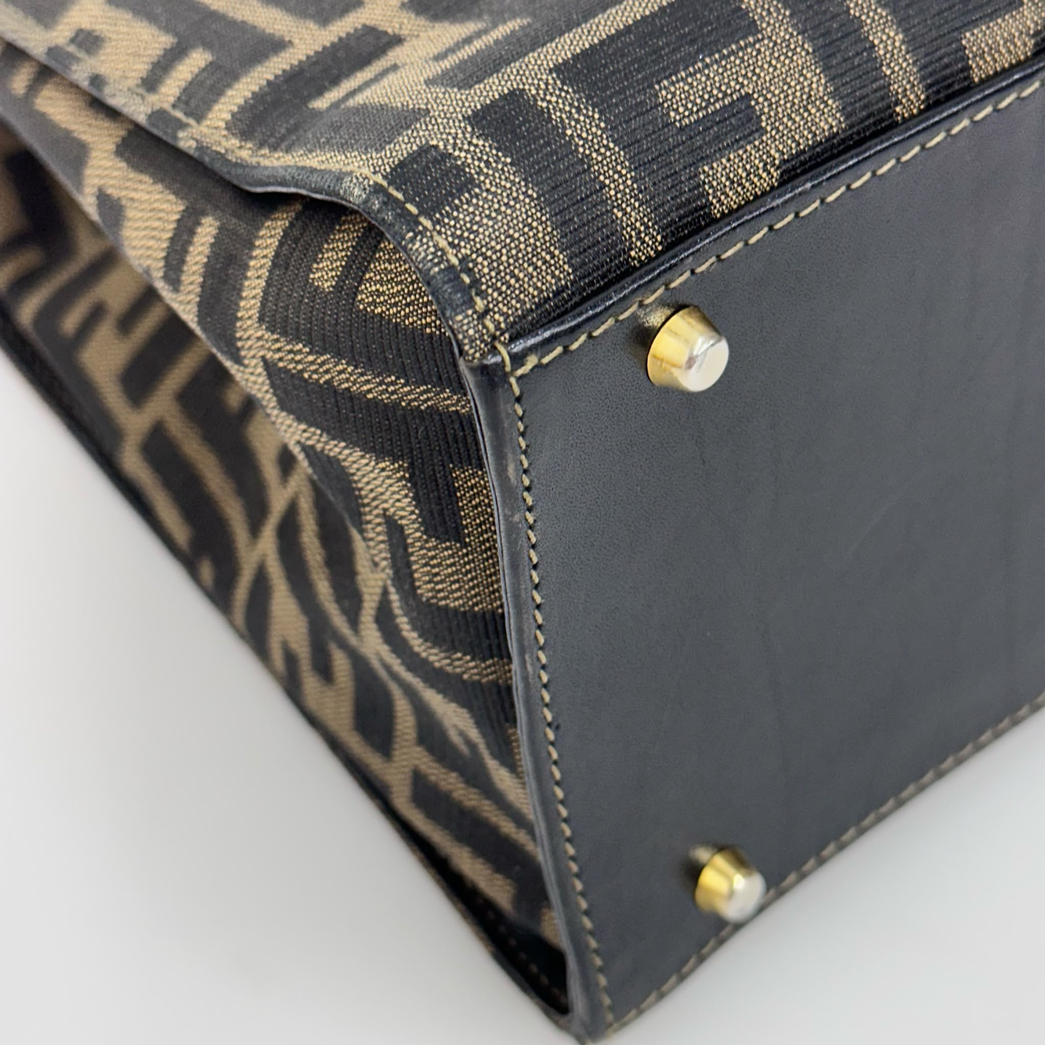 Fendi Borsa Tote Zucca FF Canvas con Dettagli in Pelle