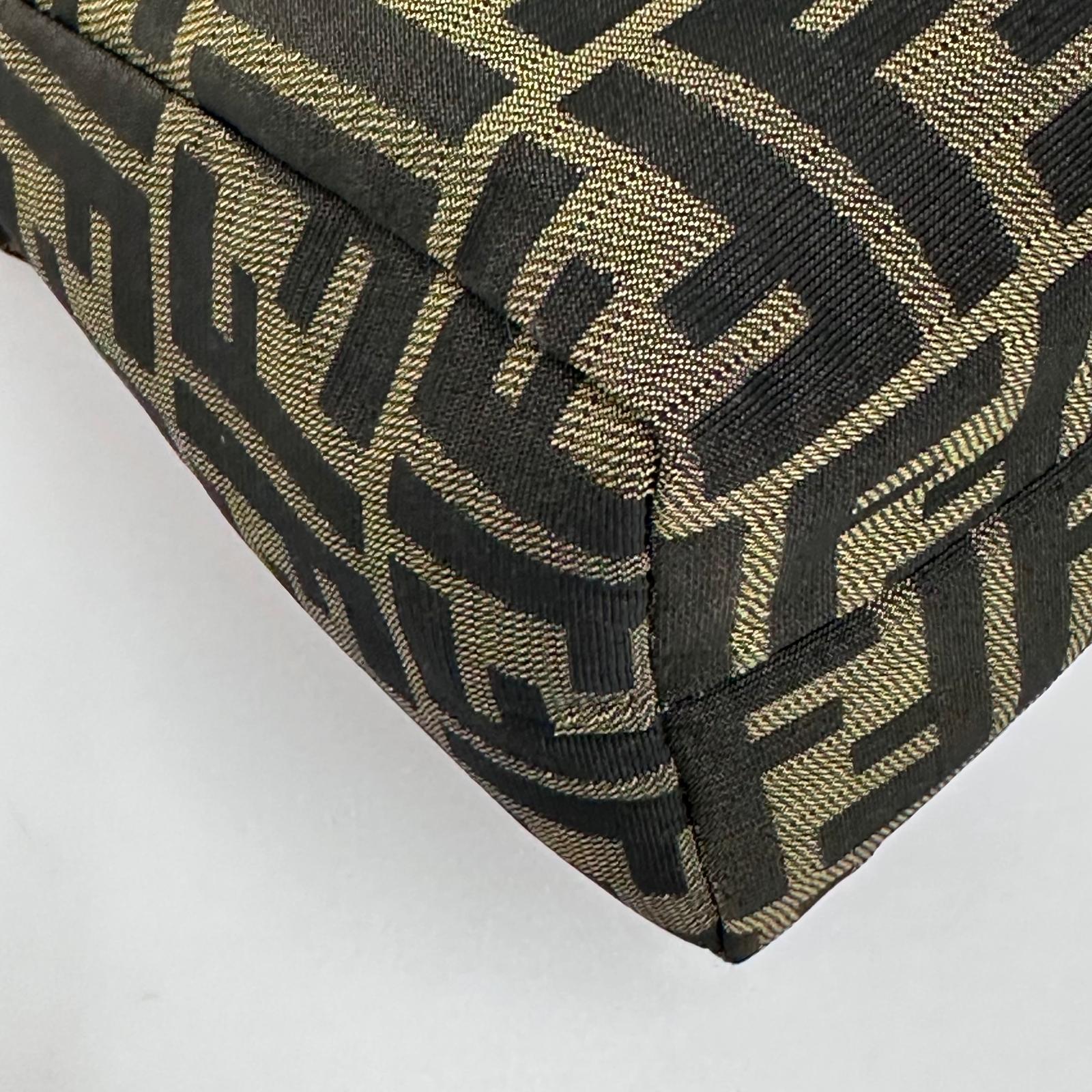 Fendi Borsa Vintage Zucca FF in Tessuto Jacquard Marrone