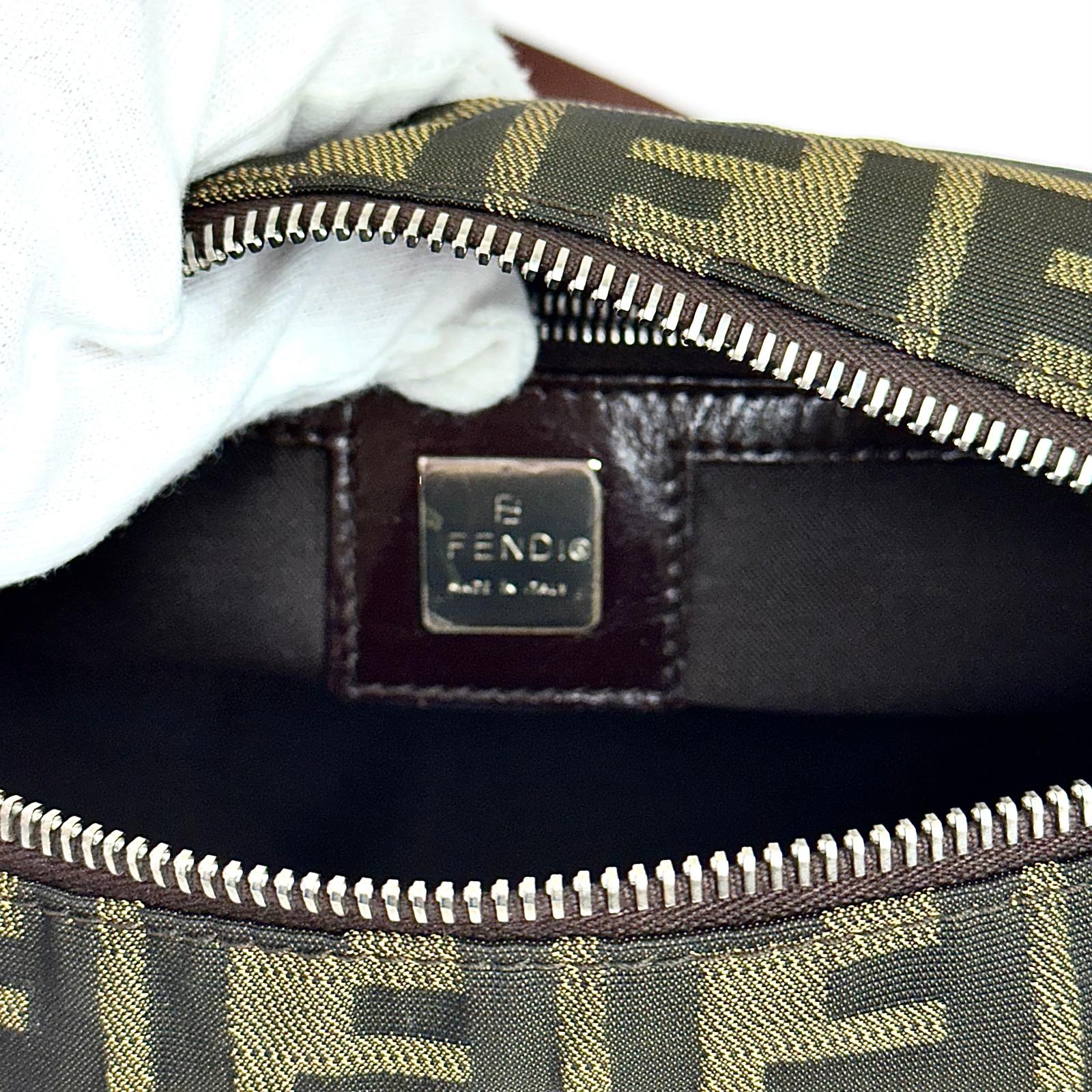 Fendi Borsa Vintage Zucca FF in Tessuto Jacquard Marrone