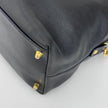 Fendi Borsa Vintage in Pelle Nera con Logo FF Dorato
