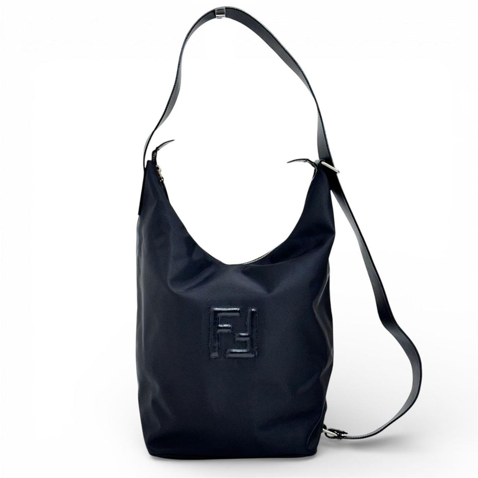 Fendi Borsa/Zaino in nylon nero con logo FF embossed