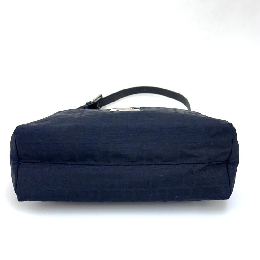 Fendi Borsa a Spalla FF Zucca in Nylon Nero