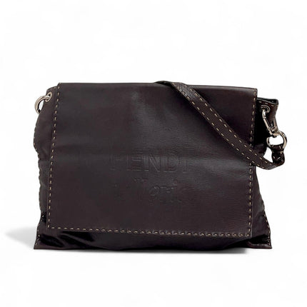 Fendi Borsa a Spalla Selleria Vintage in Pelle Marrone