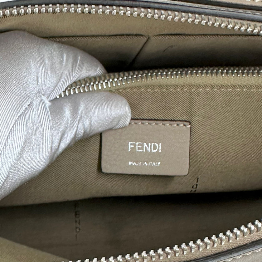 Fendi Borsa a mano e tracolla By The Way Medium Tortora