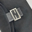 Fendi Borsa a spalla Baguette in jersey nero con logo FF in metallo
