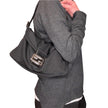 Fendi Borsa a spalla Baguette in jersey nero con logo FF in metallo